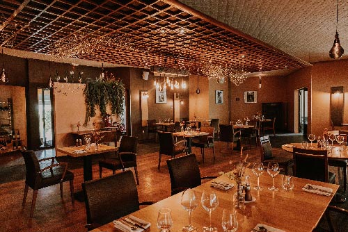 Intérieur du restaurant Clos des Oliviers
